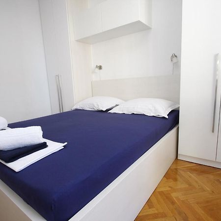 Apartments Galic Макарска Екстериор снимка