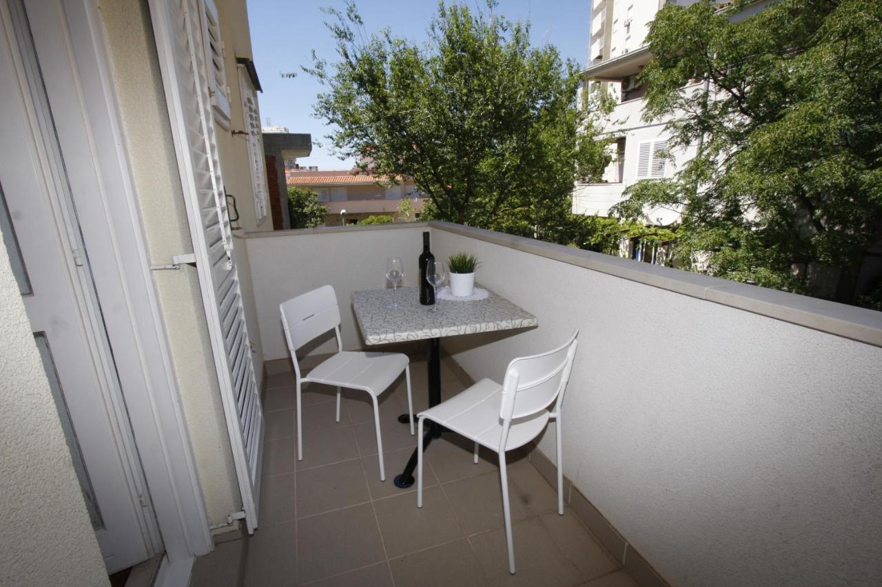 Apartments Galic Макарска Екстериор снимка