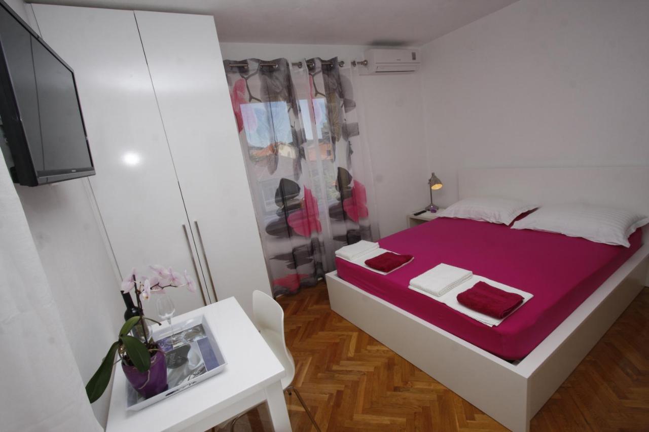 Apartments Galic Макарска Екстериор снимка